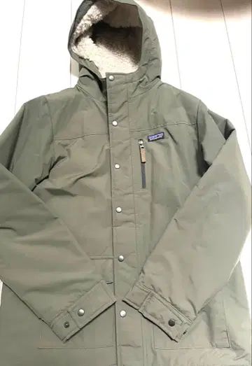Patagonia 마운틴 파카 XXL 올리브