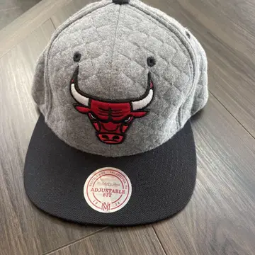 Mitchell & Ness 시카고 불스 캡