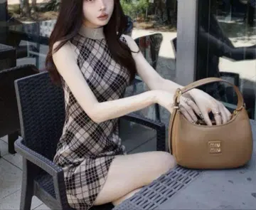 Darich 다리치 체크 자카드 슬리브리스 니트 미니 원피스