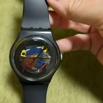Swatch 스켈레톤 블랙 손목시계