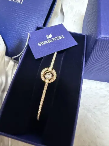 스와로브스키 뱅글 로즈 골드