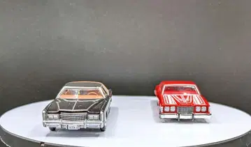 1/64 미니카 로우라이더 (캐딜락 썬더버드)