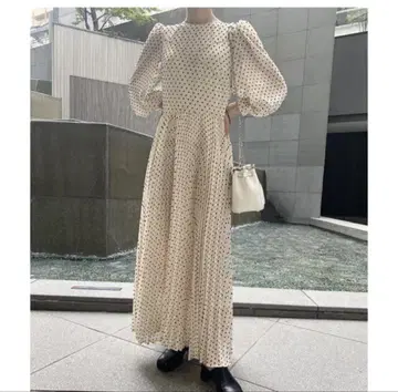 Acka dot one-piece 도트 원피스