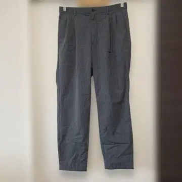 그레이 센터 플리츠 슬랙스