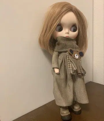 네오 브라이스 드레스와 머플러 세트