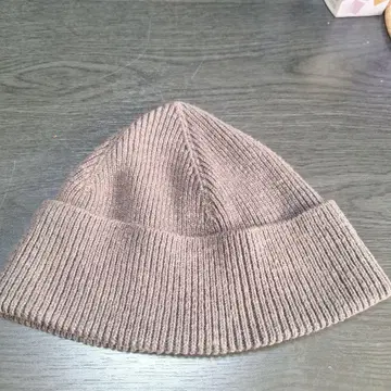 새상품급 마가렛 하우엘 캡