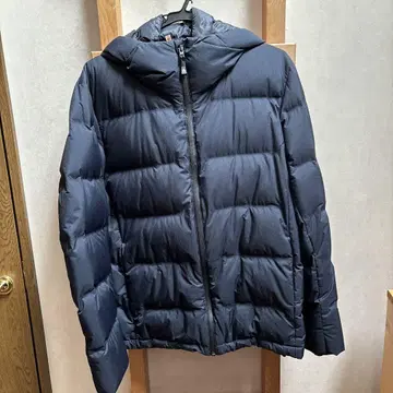 UNIQLO 네이비 다운 자켓