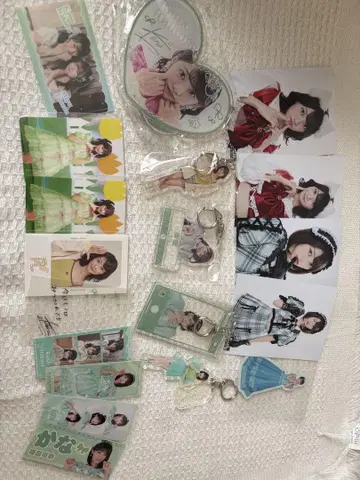 큐스토 이타쿠라 카나 굿즈