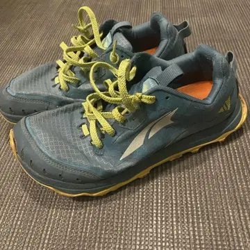 altra lone peak 25.5cm