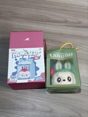 LABUBU wacky mart
