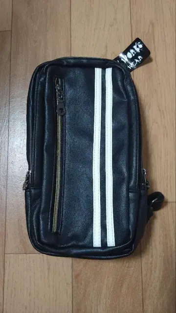 블랙 숄더백