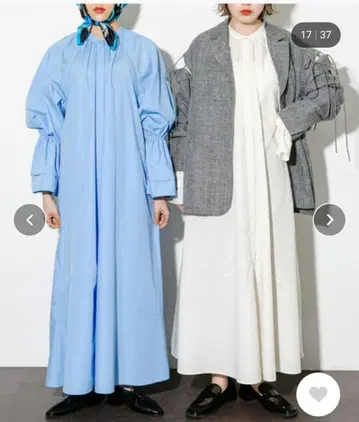 플레어 슬리브 원피스