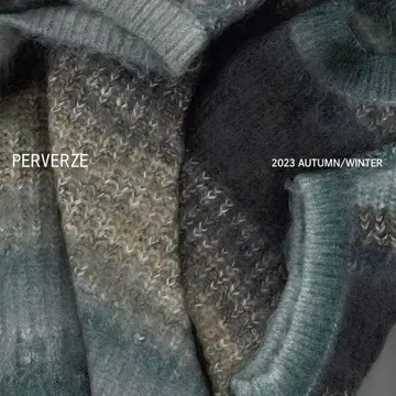PERVERZE stripe top and scarf