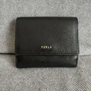 FURLA 이단 접이식 지갑 블랙