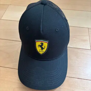 미사용 Ferrari 블랙 캡 메쉬 PUMA