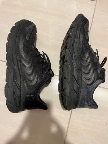 HOKA ONE ONE U CLIFTON LS