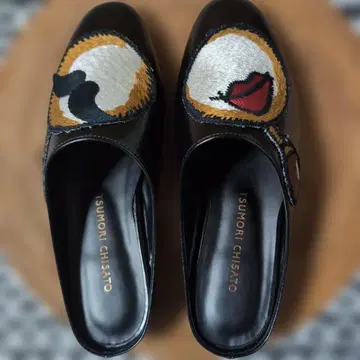 츠모리치사토, TSUMORI CHISATO