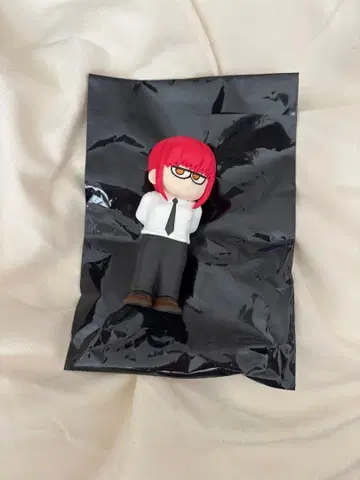 지롤리 피규어 마키마