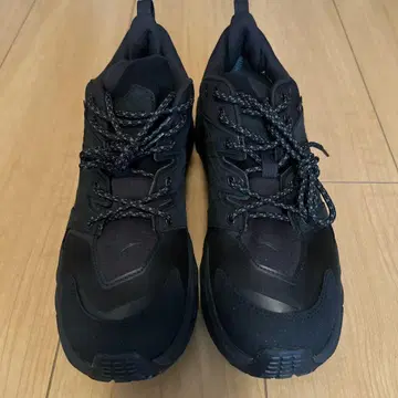 호카오네오네 Hoka one one ANACAPA LOW GTX