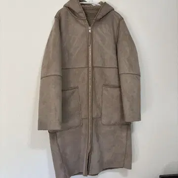 ZARA 리버서블 무스탕 코트