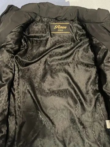 Roen GOLD 블랙 다운 자켓