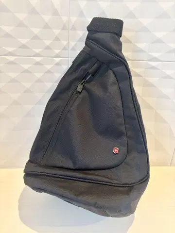 [ 새상품급 ] victorinox 바디백