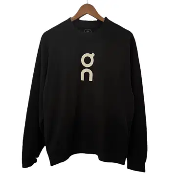 On 러닝 클럽 스웨트 셔츠 블랙