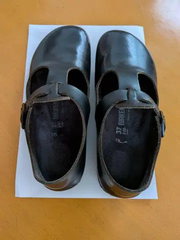 Birkenstock 블랙 샌들 37