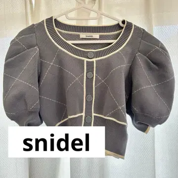 snidel 바이컬러 크롭 니트 풀오버