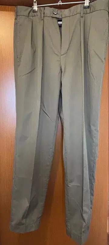 canterbury 카키 치노 팬츠 M 사이즈