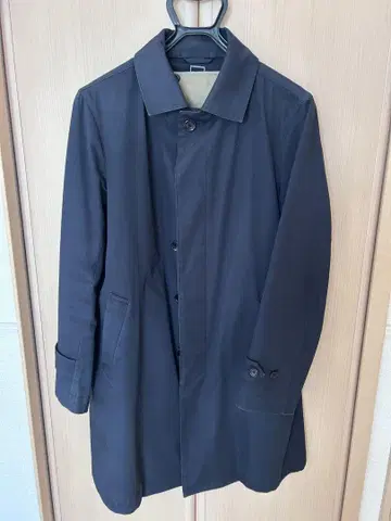 쉽스 이너 다운 포함 코트 하자품