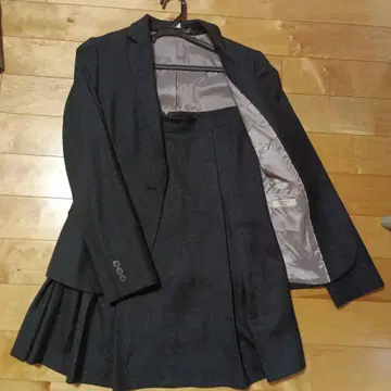 ORIHICA 다크 그레이 수트 세트