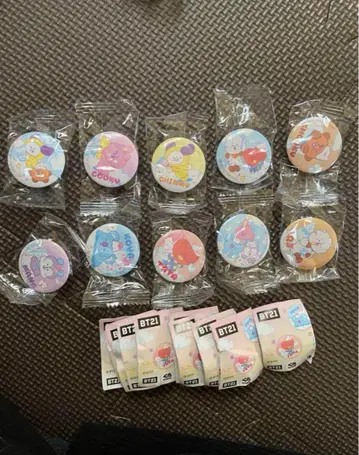 쿠라스시 BT21 캔 배지 컴플리트 세트