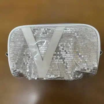 호테이 토모야스 GV 파우치