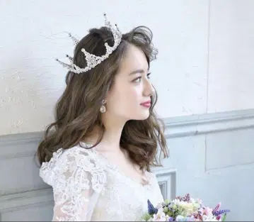 Lovetiara 크라운