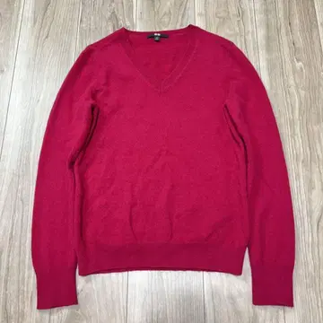 캐시미어 100% UNIQLO 유니클로 니트 스웨터 새상품급 R-5244