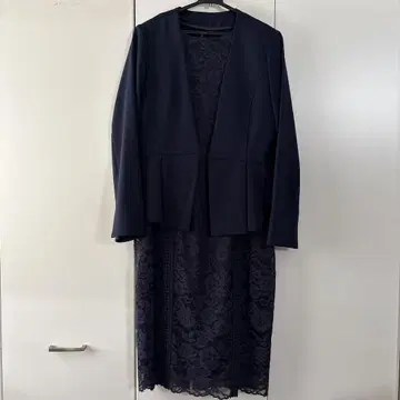 네이비 레이스 드레스와 자켓 세트