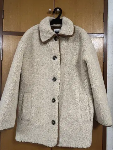 ZARA 보아 플리스 코트 XS