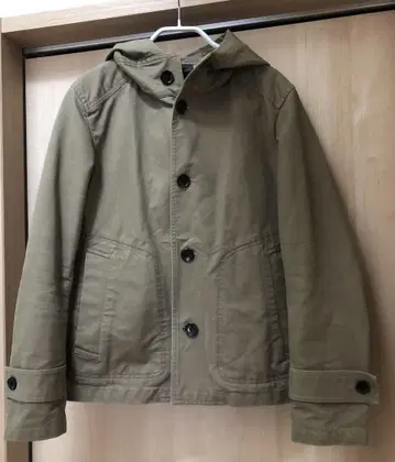 HARE 카키 후드 부착 자켓
