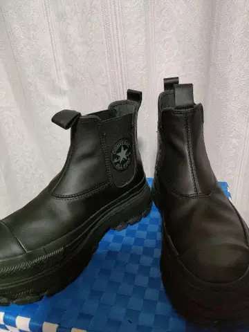 Converse 블랙 사이드 고어 부츠