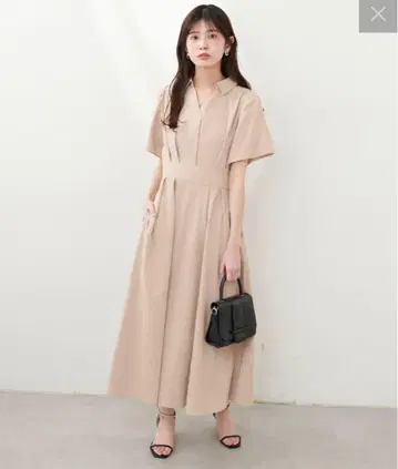 natural couture 스키퍼 카라 플레어 소매 원피스