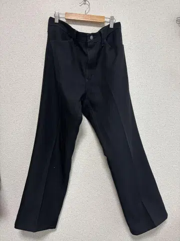 Wrangler 블랙 슬랙스