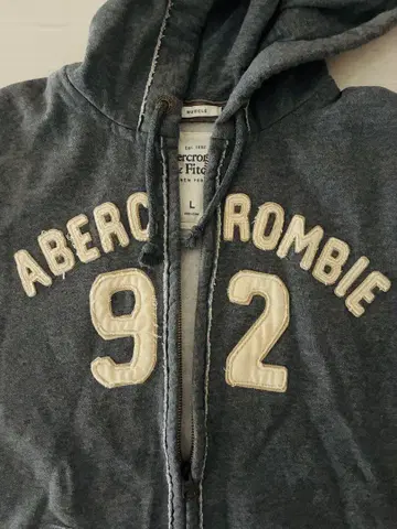 [ 새상품급 ] Abercrombie & Fitch 트랙 자켓 L 데미지