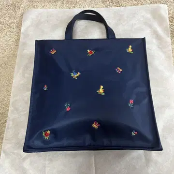 페이러 스쿨 스퀘어 토트백