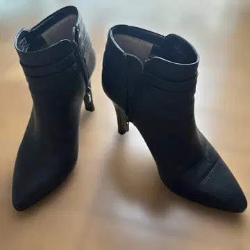 득템! 긴자 카네마츠 어른 부티 블랙 스타일리시 8.5cm 힐