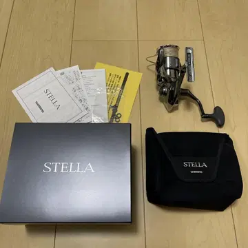 STELLA 3000MHG 스피닝 릴 수납 가방 포함