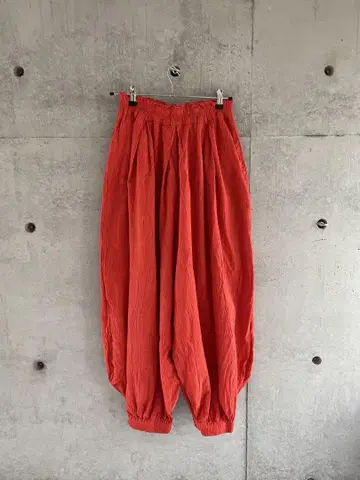 젠 선생님의 일상복 벌룬 팬츠, 레드