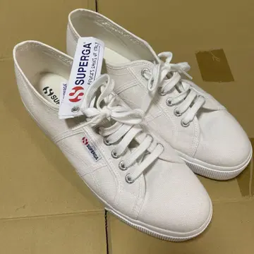 SUPERGA 화이트 스니커즈