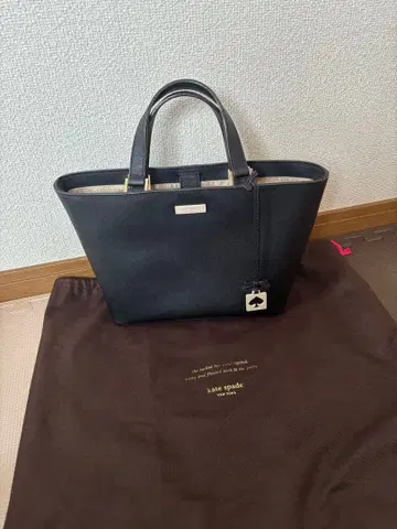 kate spade 블랙 핸드백 천연 가죽