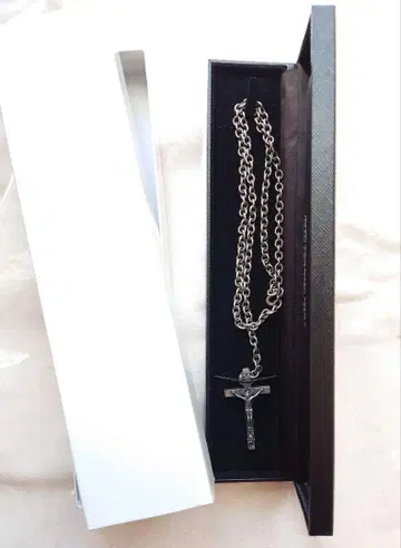hyde faith rosary necklace 로사리오 목걸이 크로스